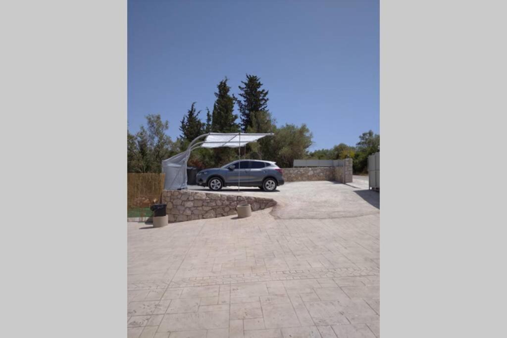 Villa Ndj Relax Tsoukaladhes Exterior photo