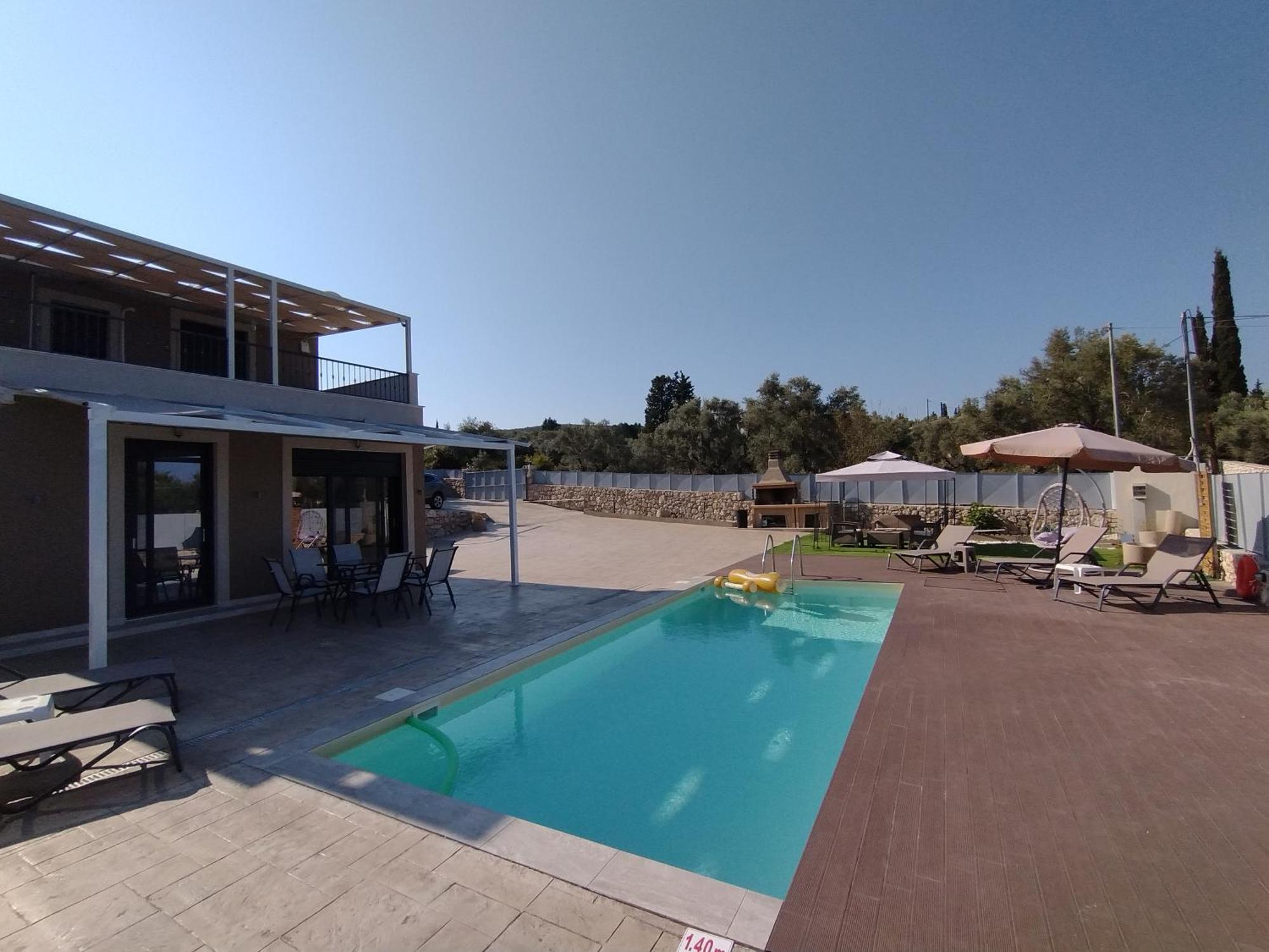 Villa Ndj Relax Tsoukaladhes Exterior photo